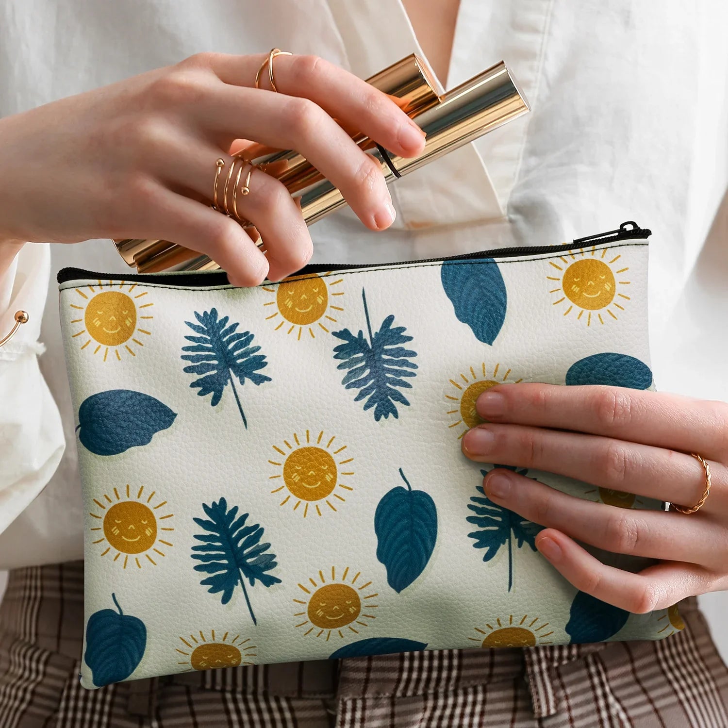 Flora Cosmetic Bag - Medium - PrintaPromo