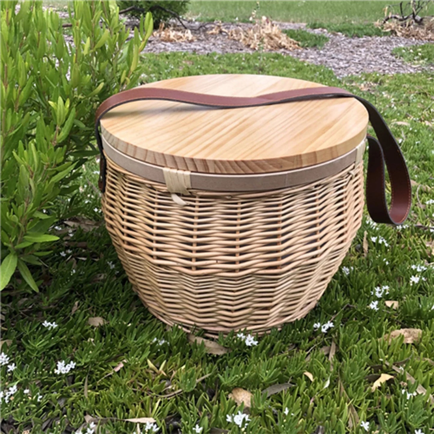 Scotch Wicker Picnic Cooler Basket Round - PrintaPromo